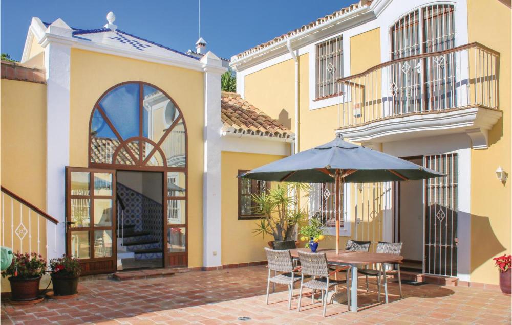 Amazing home in Marbella with WiFi, Outdoor swimming pool and Swimming pool 2