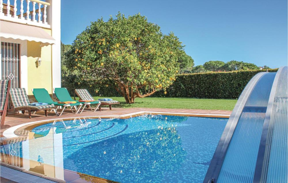 Amazing home in Marbella with WiFi, Outdoor swimming pool and Swimming pool 2