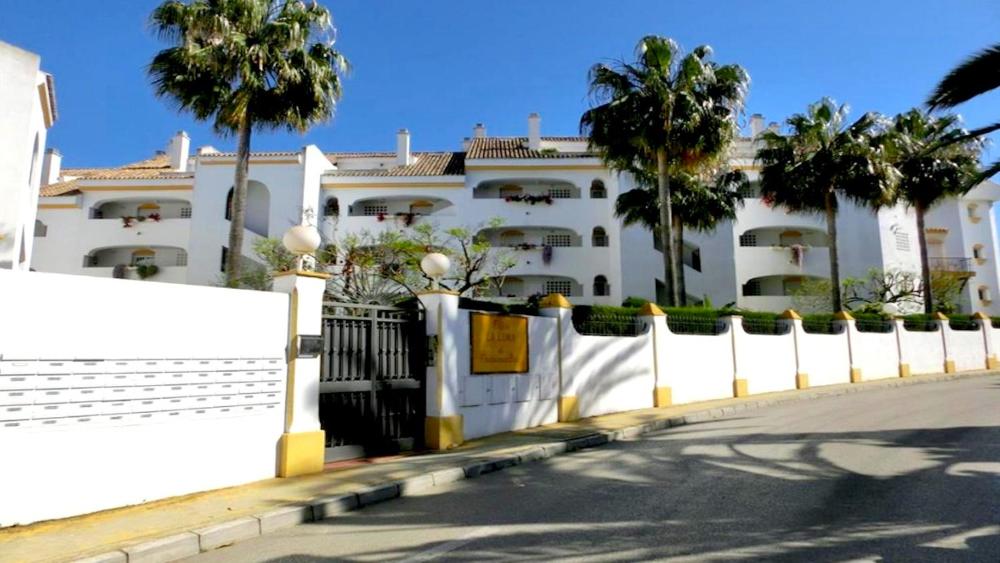 Apartamento Dúplex Guadalmina Baja