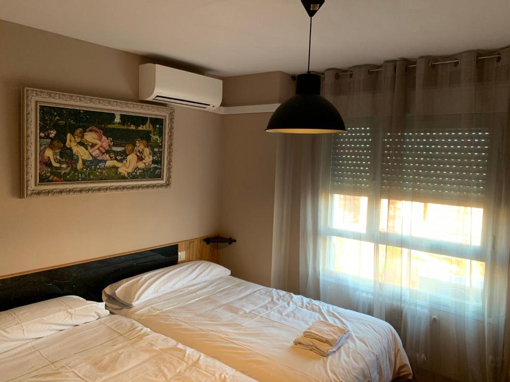 Apartamentos Suites Torr en Caja Mágica - Madrid