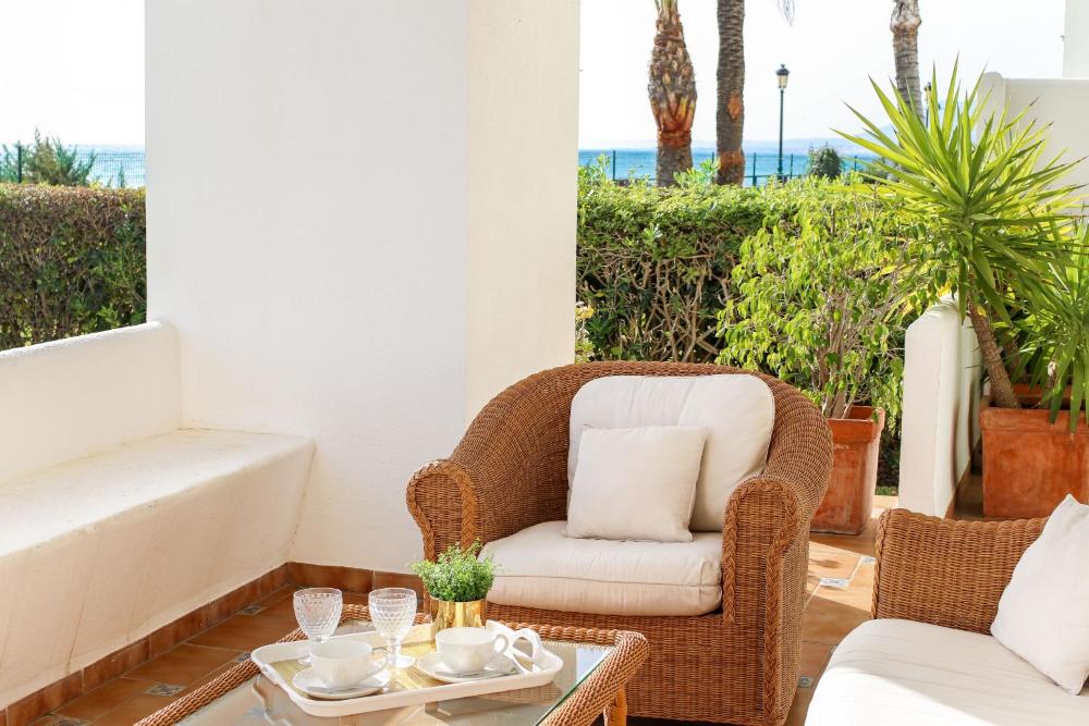 Beachfront apartment - Los Monteros Palm Beach
