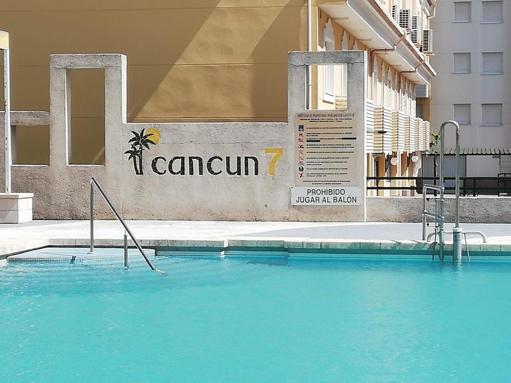 Cancun VII