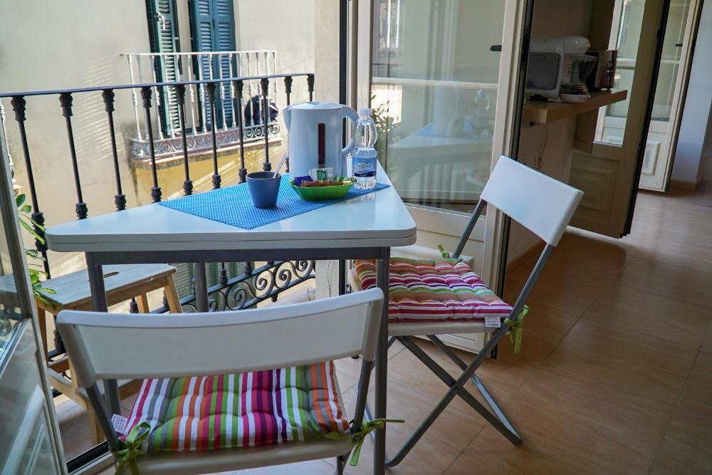 Plz de la Merced Apartamentos Solera by Life in Malaga